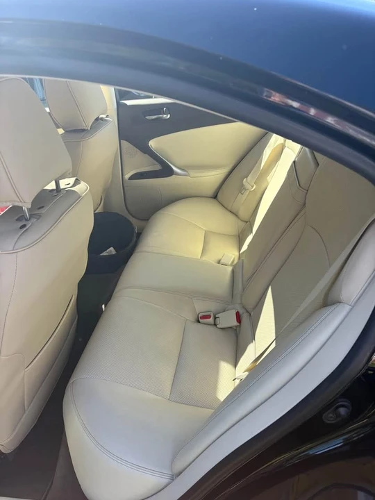 2012 Lexus IS 3rd Gen - Image 6 of 7