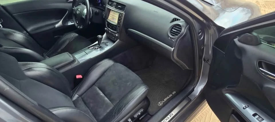 2012 Lexus IS 2nd Gen - Image 13 of 17