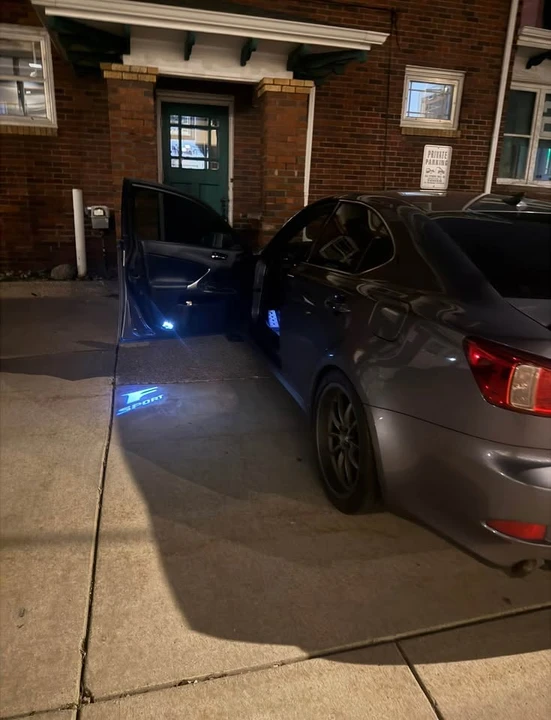 2012 Lexus IS 2nd Gen - Image 8 of 17