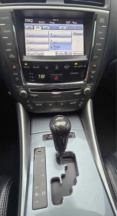 2012 Lexus IS 2nd Gen - Image 15 of 17