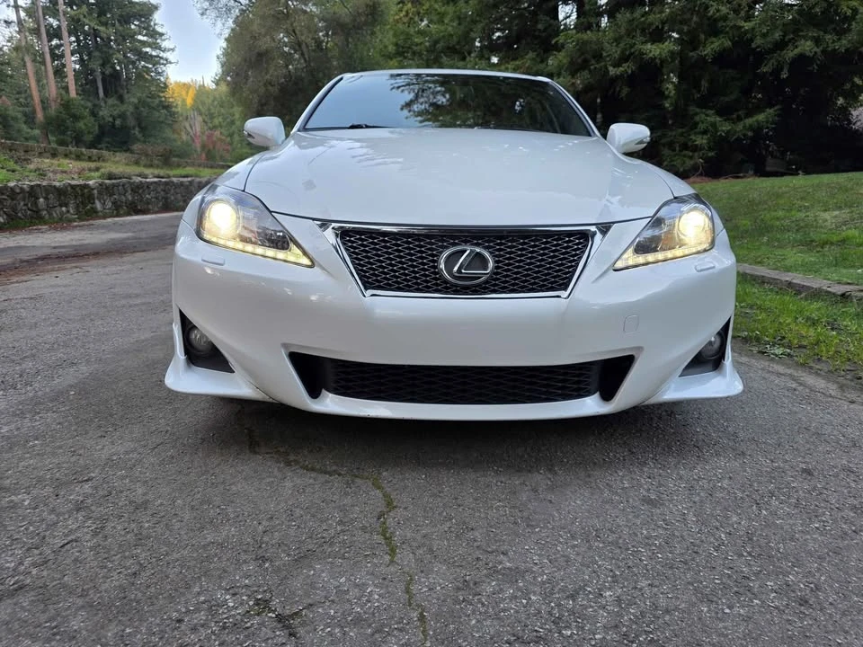 2012 Lexus IS 2nd Gen - Image 5 of 18