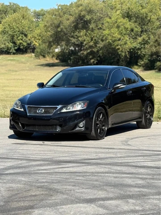 2012 Lexus IS 2nd Gen - Image 4 of 20