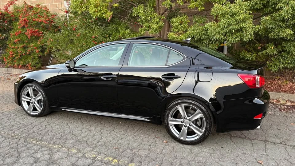 2012 Lexus IS 2nd Gen - Image 5 of 20