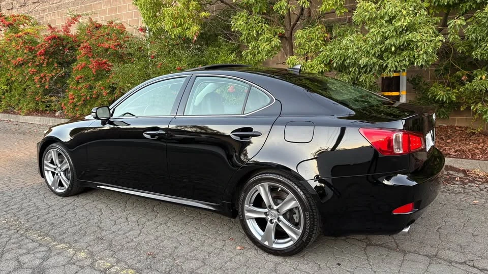 2012 Lexus IS 2nd Gen - Image 6 of 20