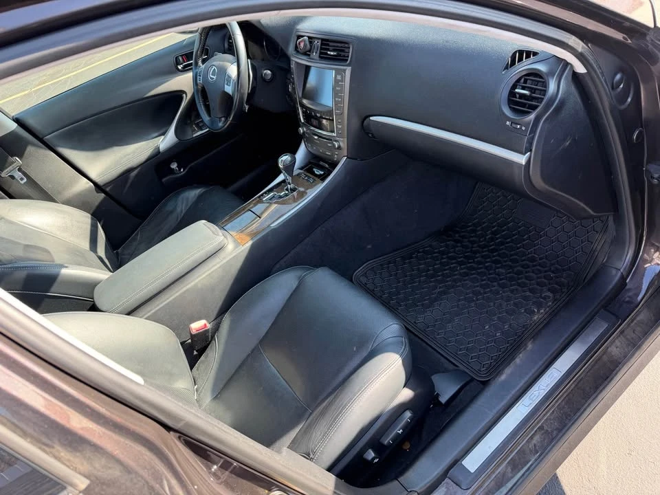 2012 Lexus IS 2nd Gen - Image 8 of 20