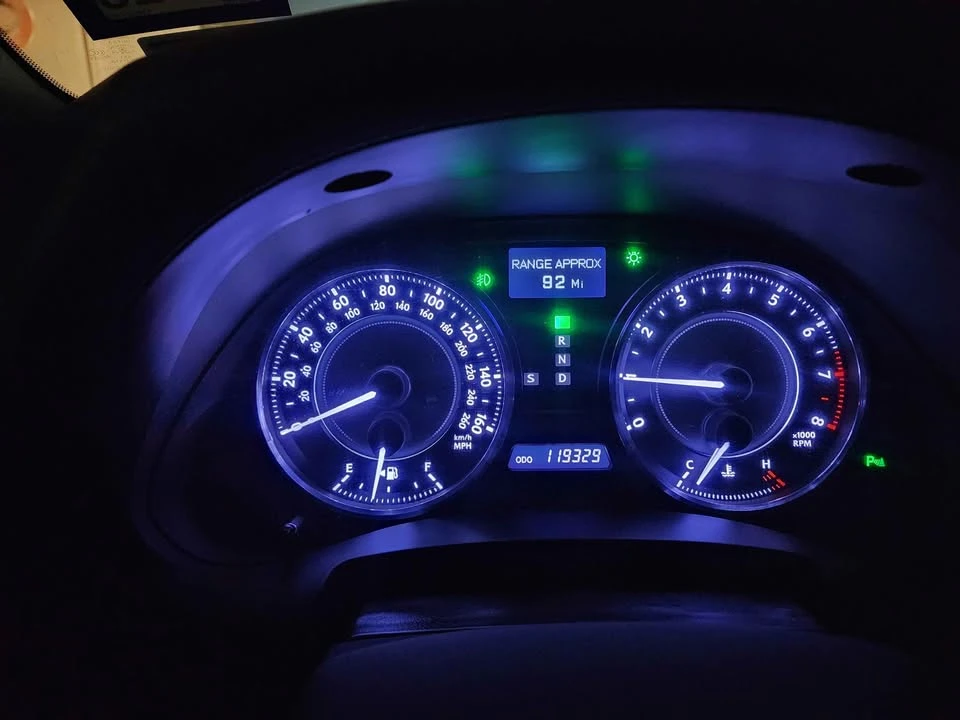 2012 Lexus IS 2nd Gen - Image 15 of 20