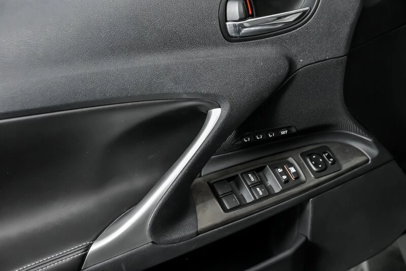2012 Lexus IS 2nd Gen - Image 20 of 21