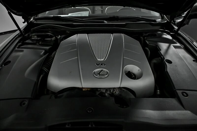 2012 Lexus IS 2nd Gen - Image 15 of 21