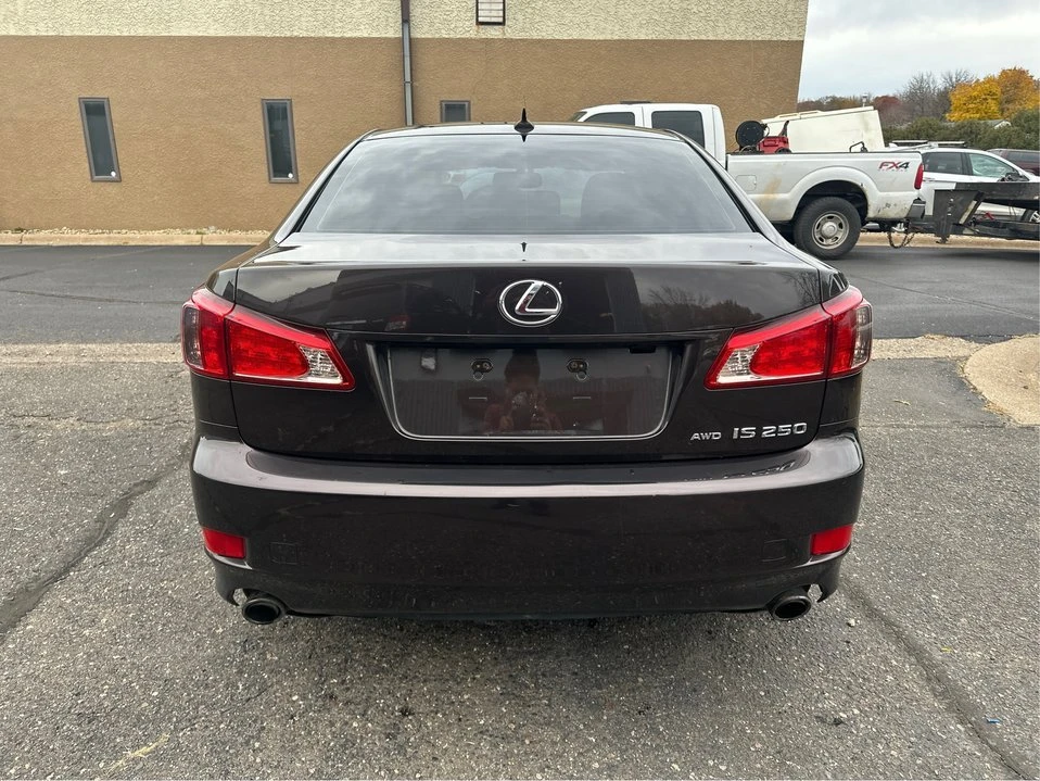 2012 Lexus IS 2nd Gen - Image 4 of 9