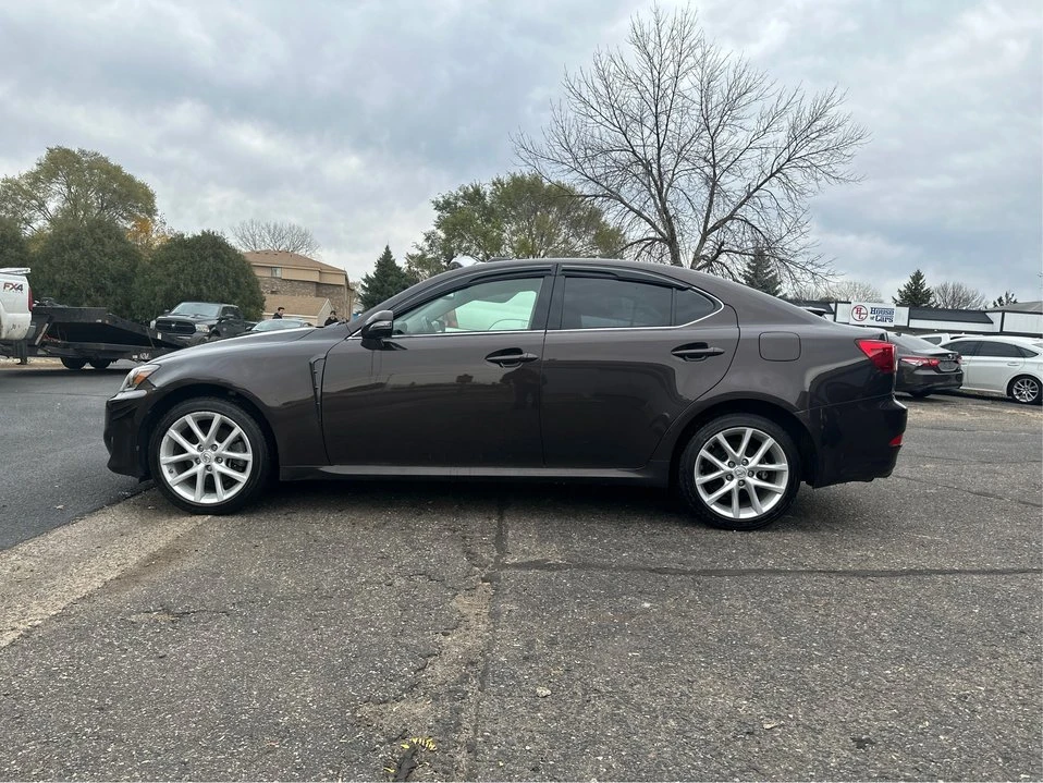 2012 Lexus IS 2nd Gen - Image 6 of 9