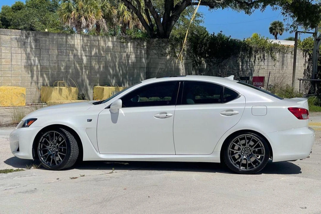 2012 Lexus IS F 2nd Gen - Image 3 of 31