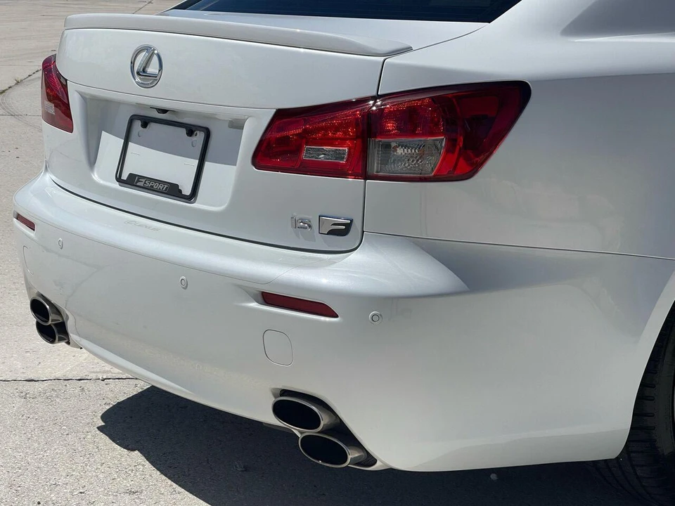 2012 Lexus IS F 2nd Gen - Image 20 of 31