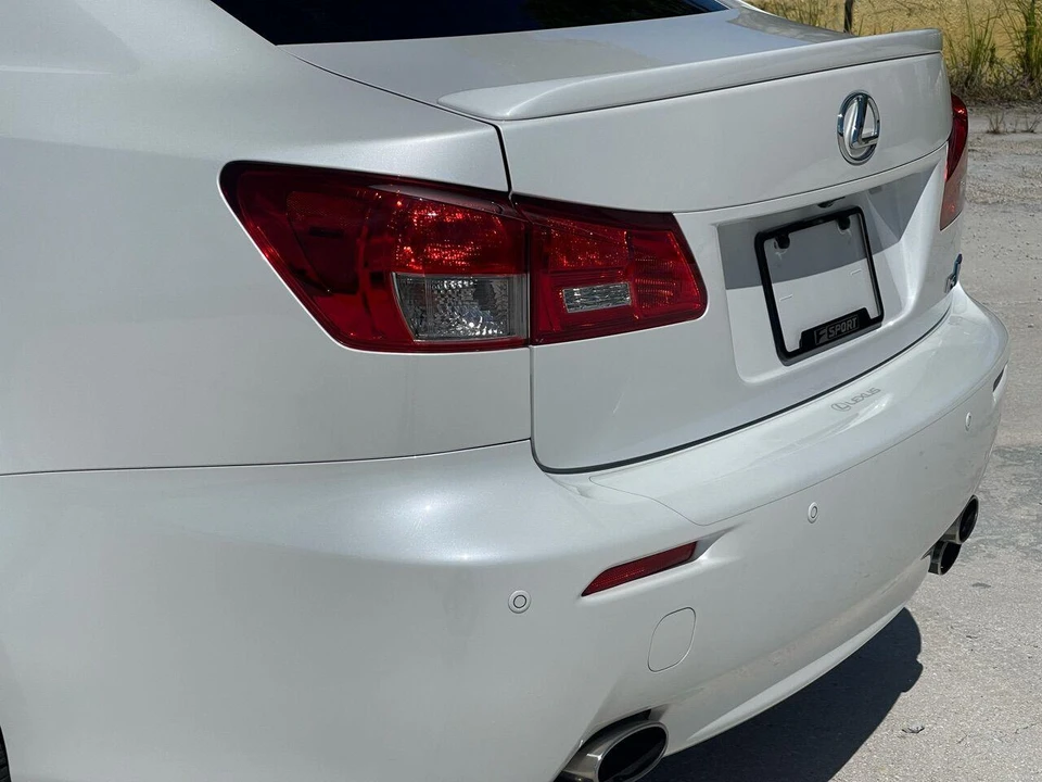 2012 Lexus IS F 2nd Gen - Image 16 of 31