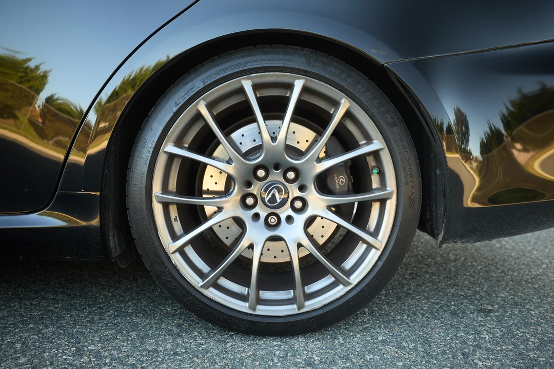 2012 Lexus IS F 2nd Gen - Image 26 of 31