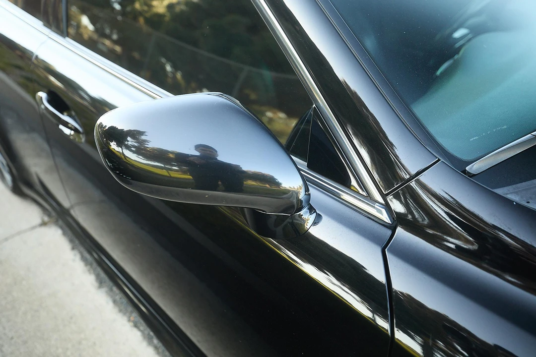 2012 Lexus IS F 2nd Gen - Image 19 of 31