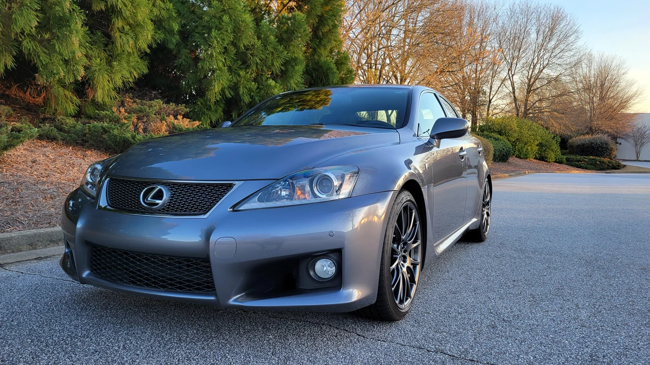 2012 Lexus IS F 2nd Gen - Image 11 of 31