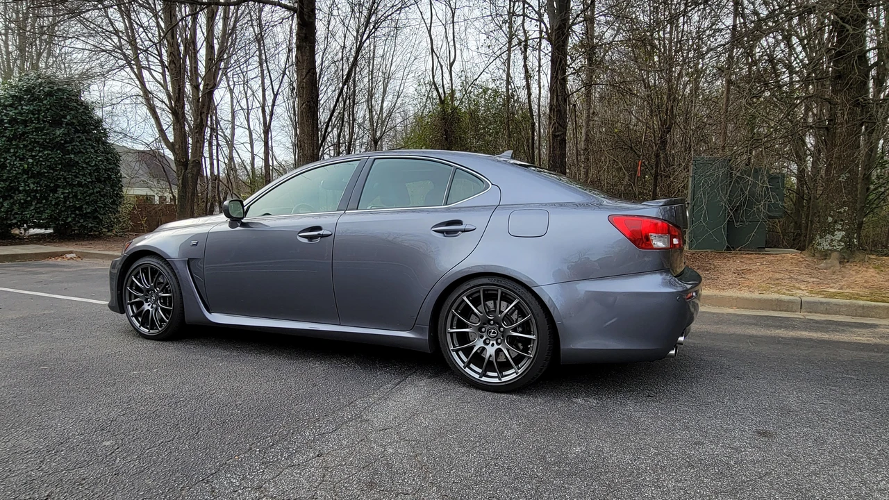 2012 Lexus IS F 2nd Gen - Image 19 of 31