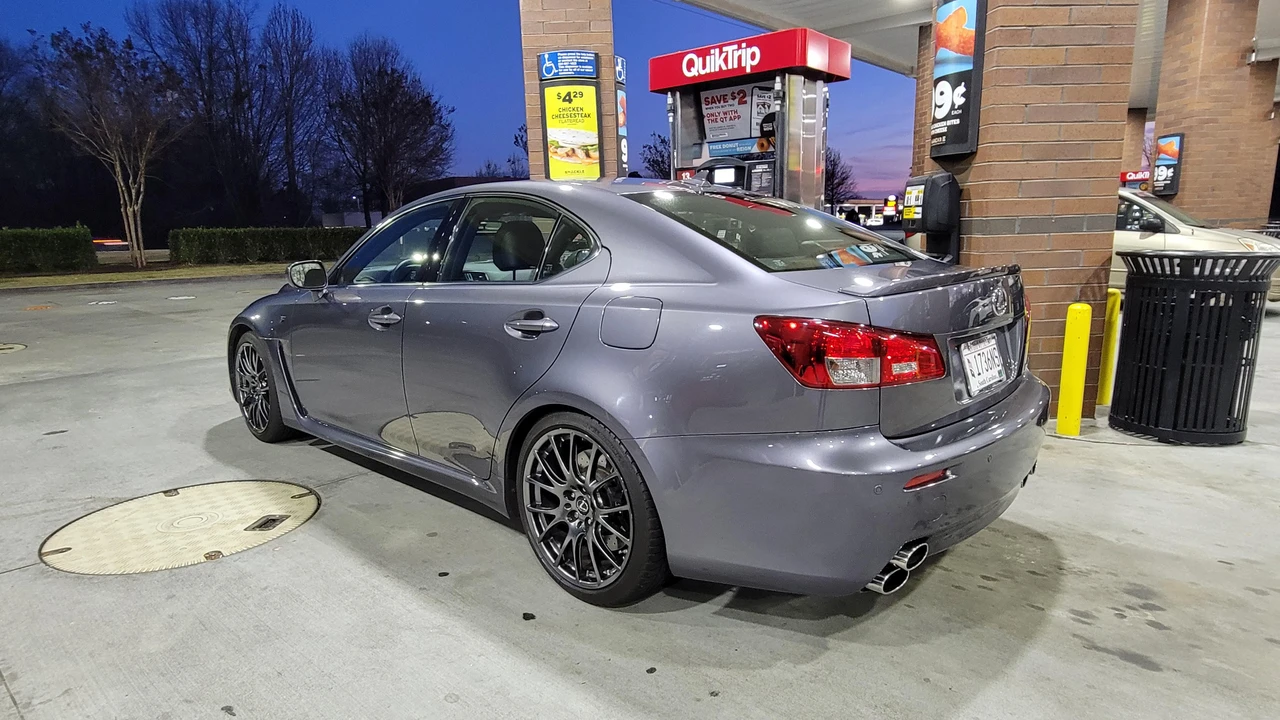 2012 Lexus IS F 2nd Gen - Image 22 of 31