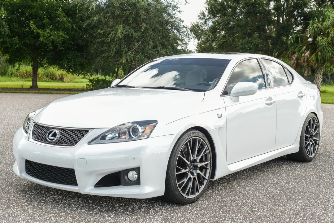 2012 Lexus IS F 2nd Gen - Image 9 of 31
