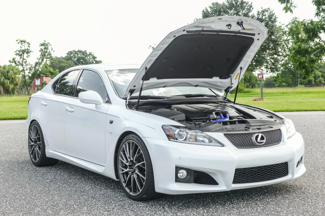 2012 Lexus IS F 2nd Gen - Image 16 of 31