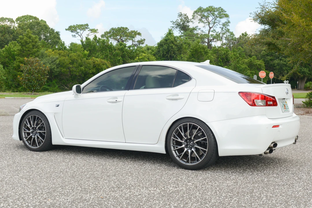 2012 Lexus IS F 2nd Gen - Image 12 of 31
