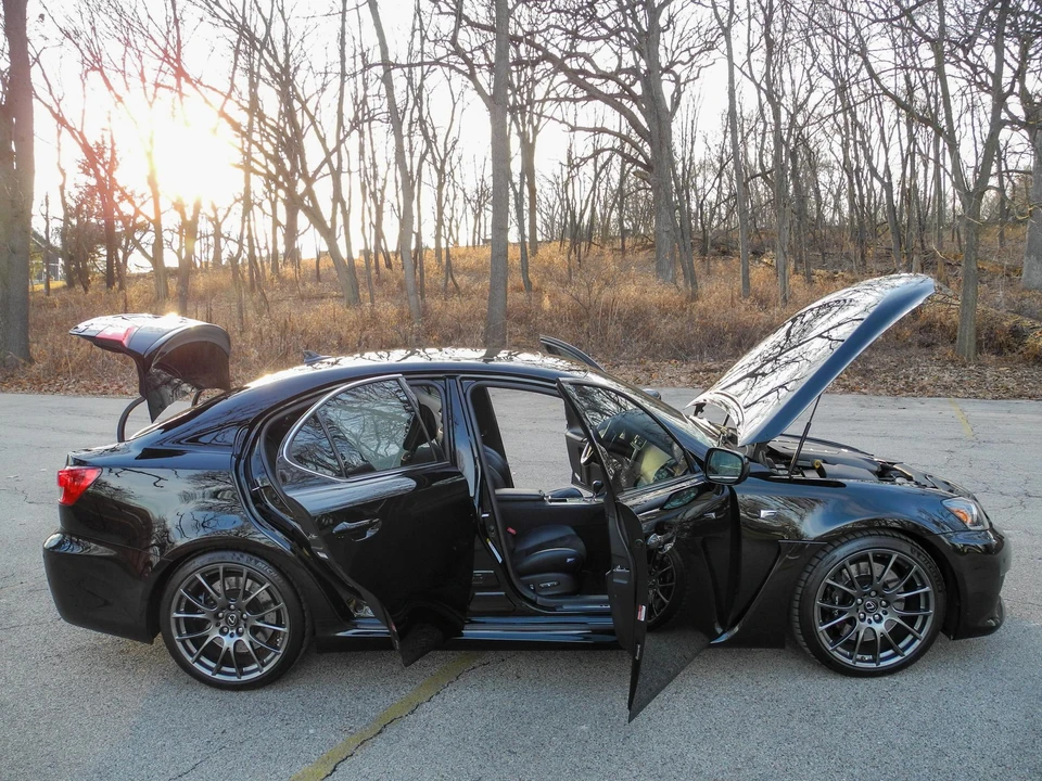 2012 Lexus IS F 2nd Gen - Image 24 of 31