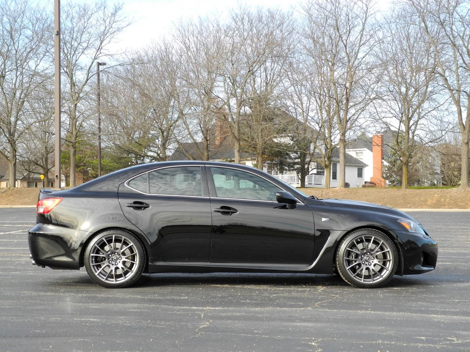2012 Lexus IS F 2nd Gen - Image 15 of 31