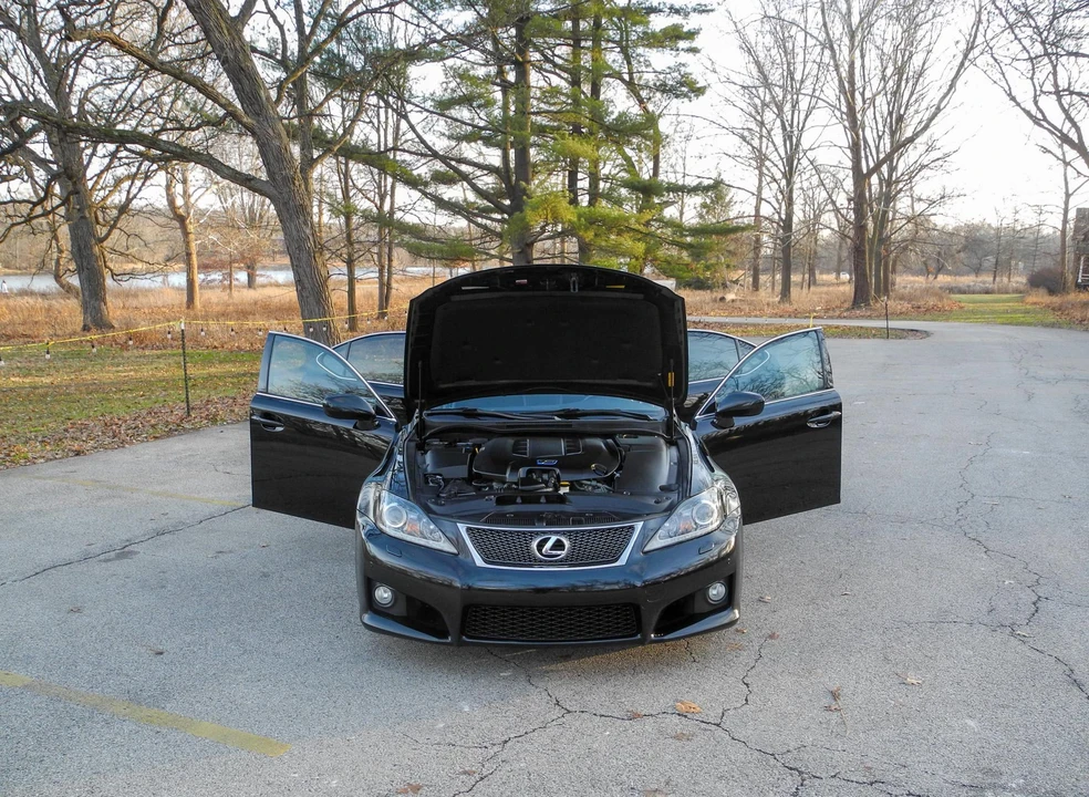 2012 Lexus IS F 2nd Gen - Image 18 of 31