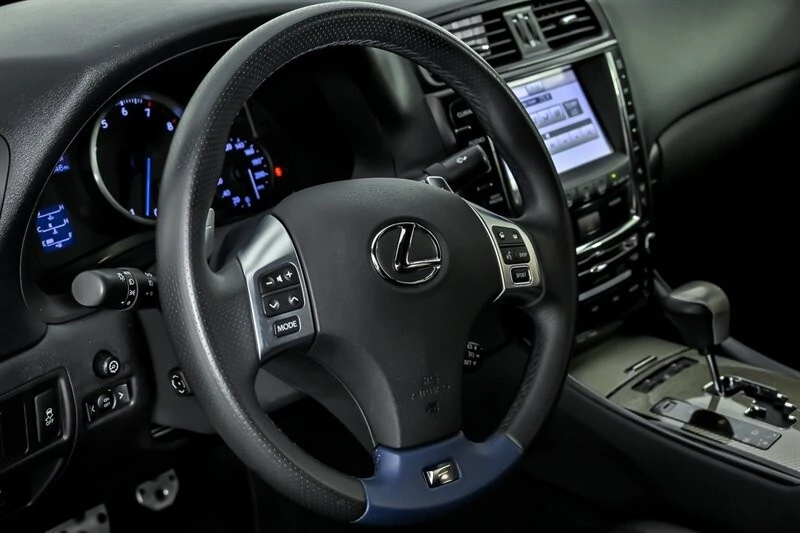 2012 Lexus IS F 2nd Gen - Image 20 of 31