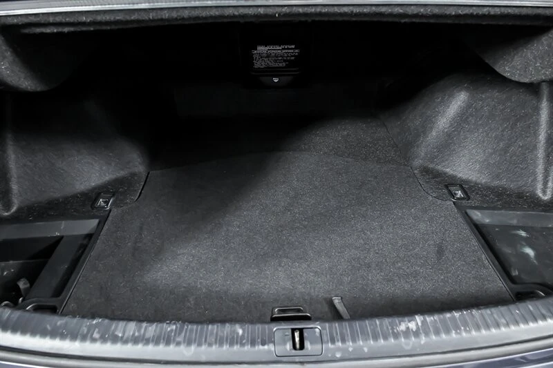 2012 Lexus IS F 2nd Gen - Image 12 of 31