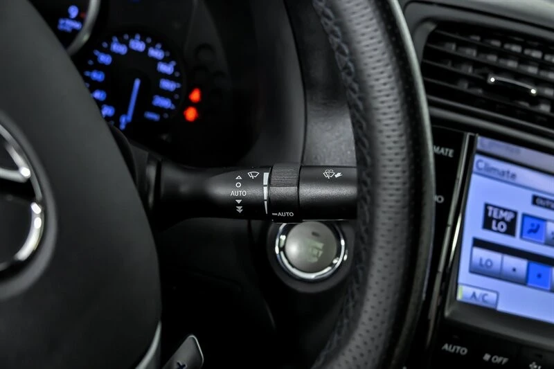 2012 Lexus IS F 2nd Gen - Image 25 of 31
