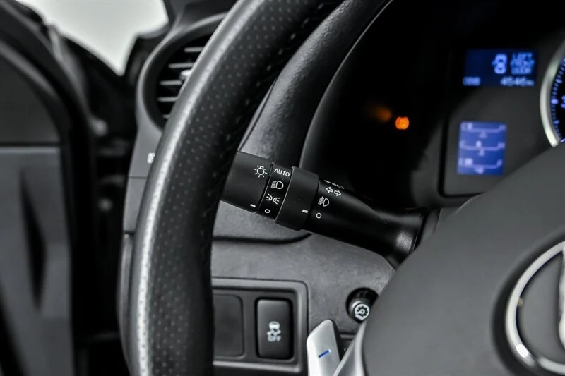2012 Lexus IS F 2nd Gen - Image 24 of 31