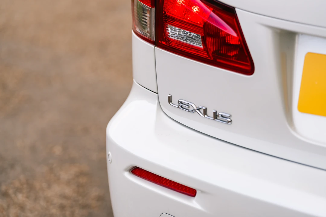 2012 Lexus IS F 2nd Gen - Image 13 of 31