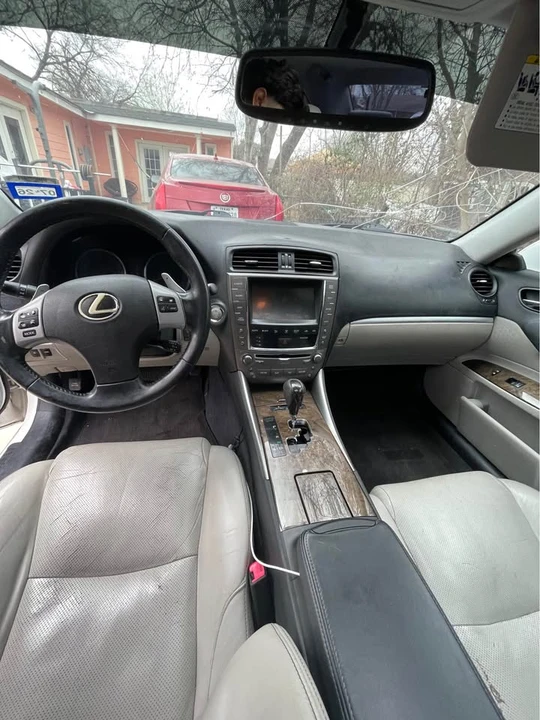 2012 Lexus IS 2nd Gen - Image 8 of 11