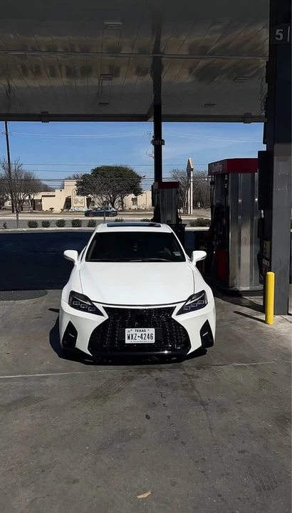 2012 Lexus IS 2nd Gen - Image 5 of 11