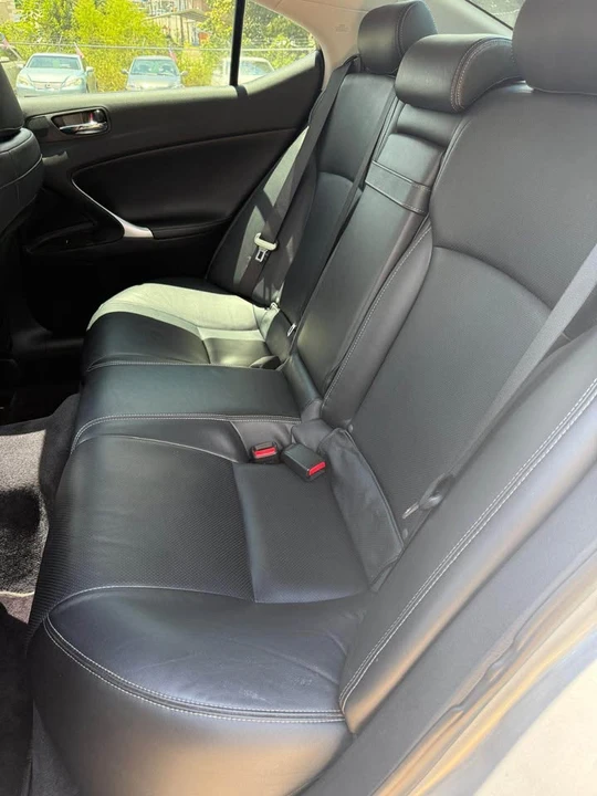 2012 Lexus IS 2nd Gen - Image 8 of 12
