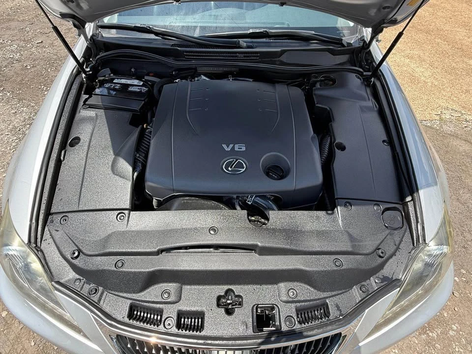 2012 Lexus IS 2nd Gen - Image 11 of 12