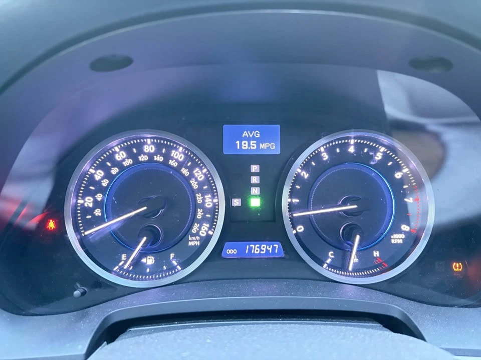 2012 Lexus - Image 17 of 18