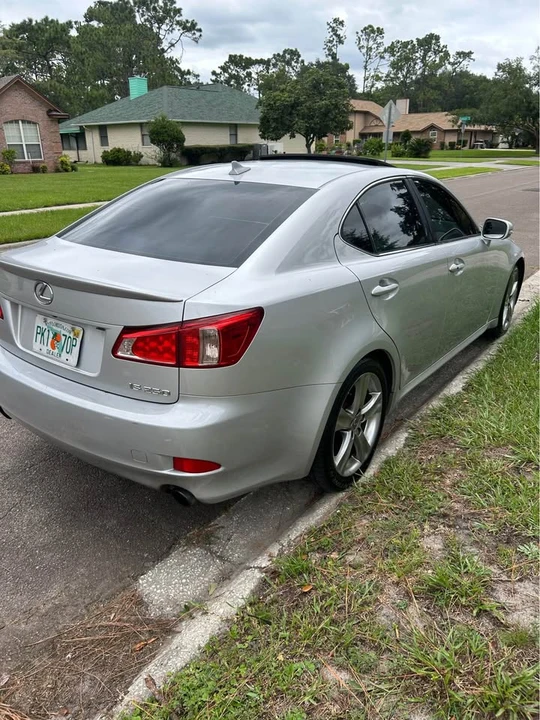 2012 Lexus IS 2nd Gen - Image 4 of 7