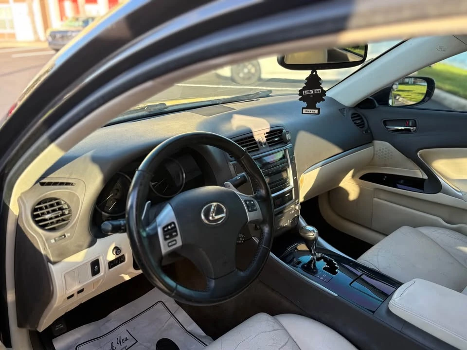 2012 Lexus IS 2nd Gen - Image 7 of 12