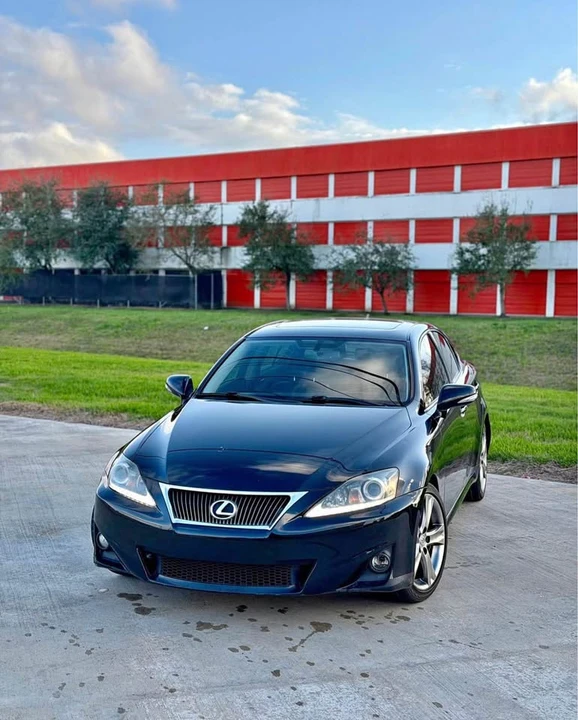 2012 Lexus IS 2nd Gen - Image 4 of 19