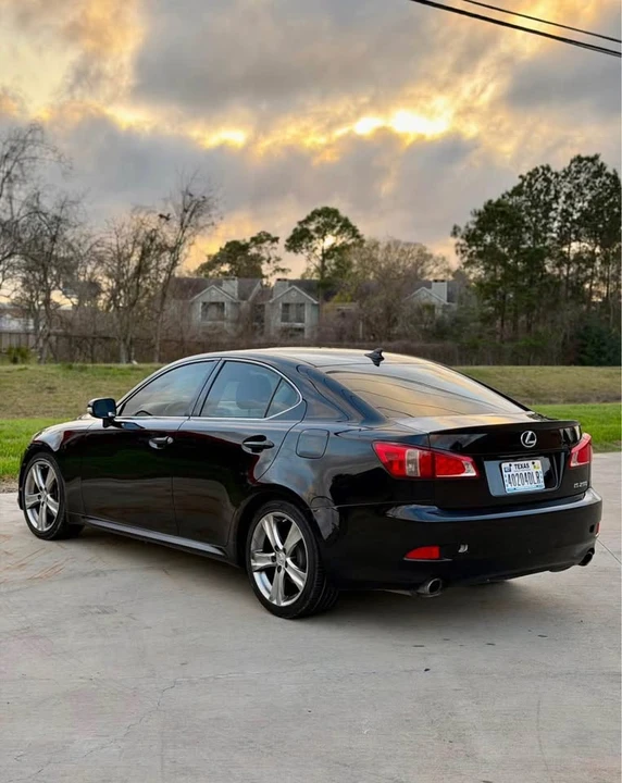 2012 Lexus IS 2nd Gen - Image 3 of 19
