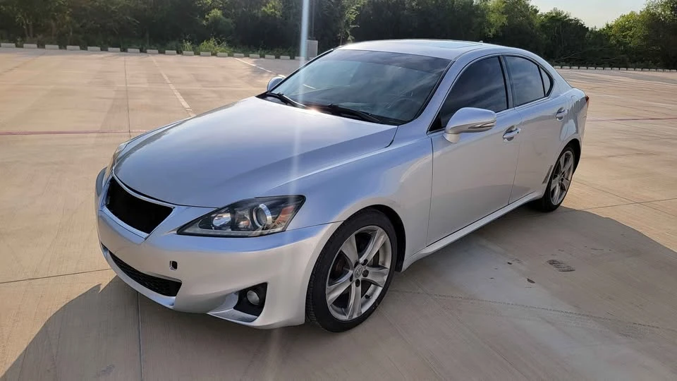 2012 Lexus IS 2nd Gen - Image 6 of 11