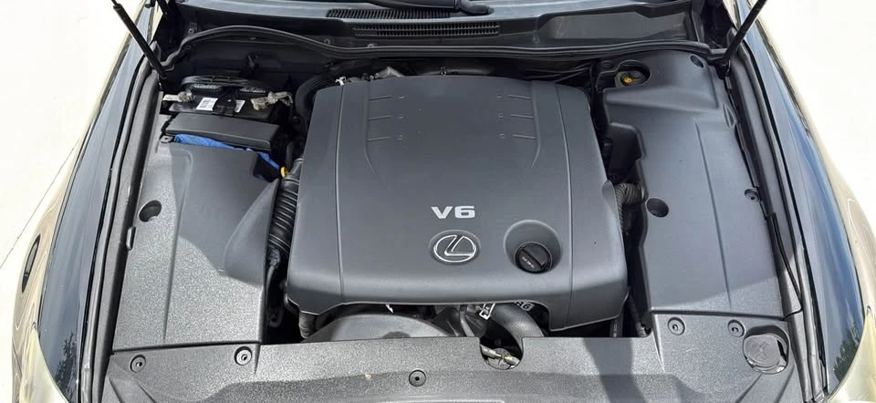 2012 Lexus IS 2nd Gen - Image 18 of 19