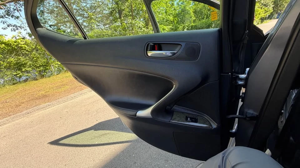 2012 Lexus IS 2nd Gen - Image 14 of 20