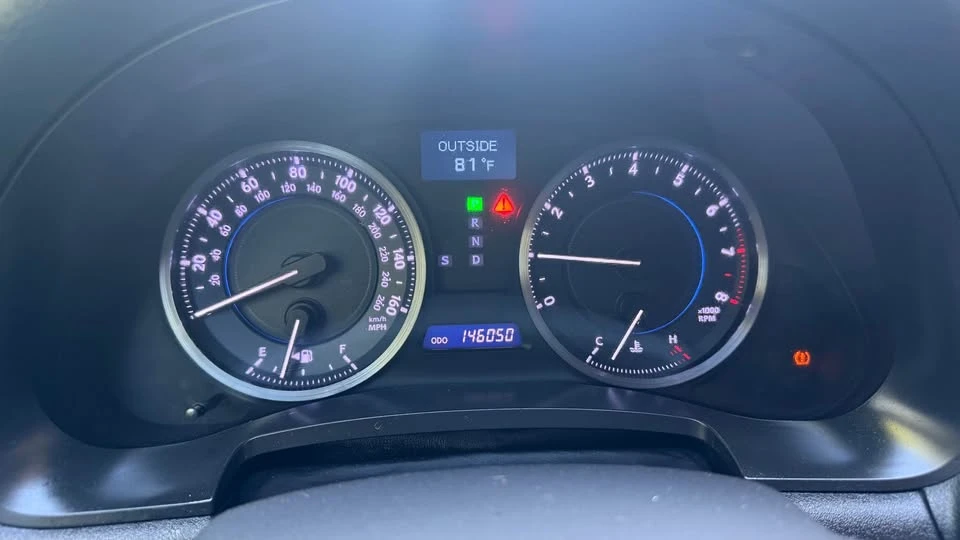 2012 Lexus IS 2nd Gen - Image 16 of 20