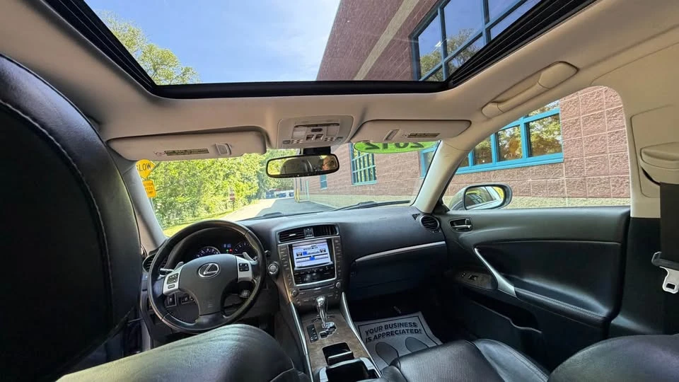 2012 Lexus IS 2nd Gen - Image 11 of 20