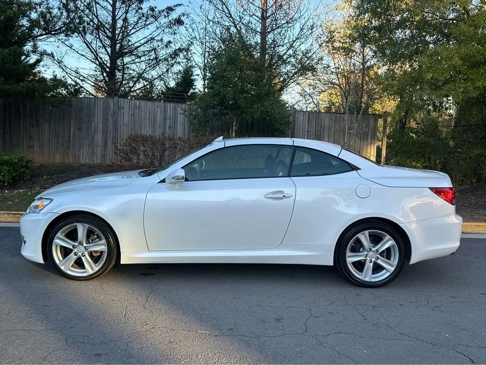 2012 Lexus IS 2nd Gen - Image 4 of 20
