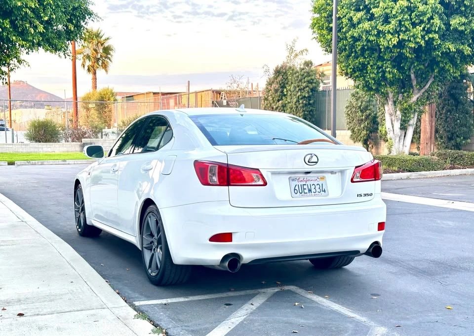 2012 Lexus IS 2nd Gen - Image 6 of 18