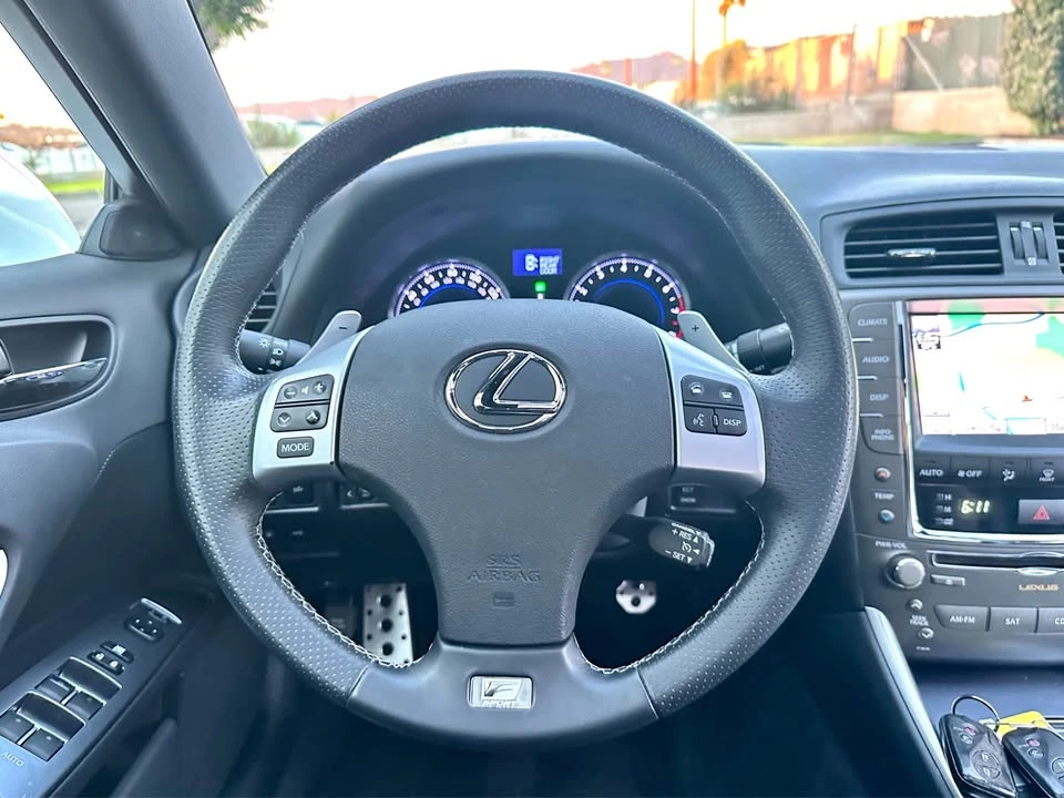 2012 Lexus IS 2nd Gen - Image 15 of 18
